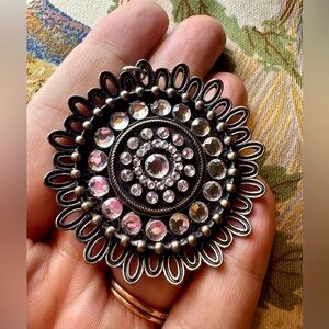 Vintage-Inspired Silver and Clear Crystal Necklace